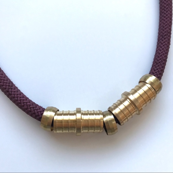 Burgundy rope necklace - Multiple ways to wear - Picture 6 of 11